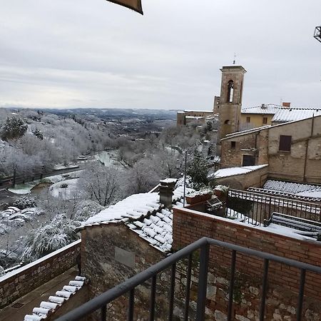 Dietro Le Mura Колле-ді-Валь-д'Ельса Екстер'єр фото
